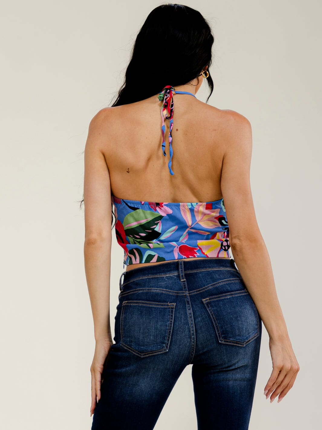 WOMEN'S SLEEVELESS HALTER NECK OPEN BACK FLORAL CROP TOP