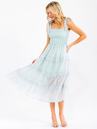 WOMEN'S SLEEVELESS SMOCK DETAILED TIERED MAXI DRESS