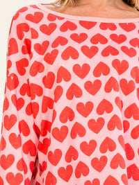 WOMEN'S LONG SLEEVE HEART PRINT TOP