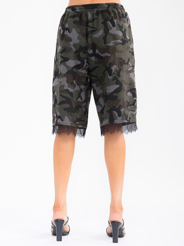 WOMEN'S ELASTIC WAIST SELF TIE POCKETS LACE TRIM CAMO PRINT BERMUDA