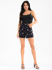 WOMEN'S BUTTON CLOSURE POCKETS DENIM PEARL DETAILED MINI SHORTS