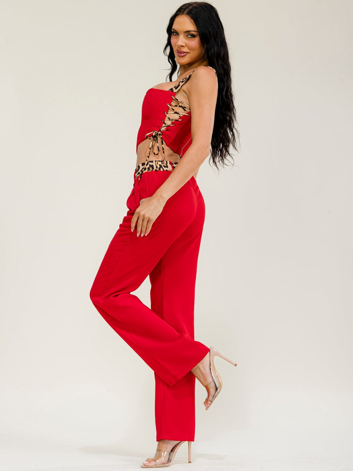 WOMEN'S SLEEVELESS CROP TOP & BUTTON CLOSURE POCKETS STRAIGHT LEG PANTS ANIMAL PRINT DETAILED 2PC. SET