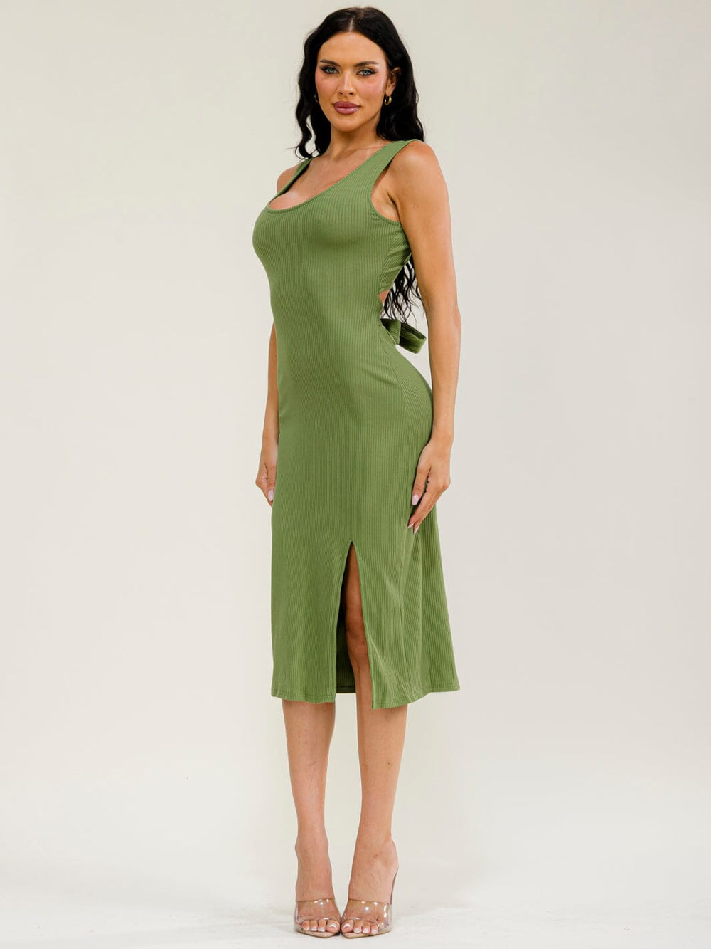 WOMEN'S SLEEVELESS FRONT SLIT OPEN BACK RIBBED MIDI DRESS
