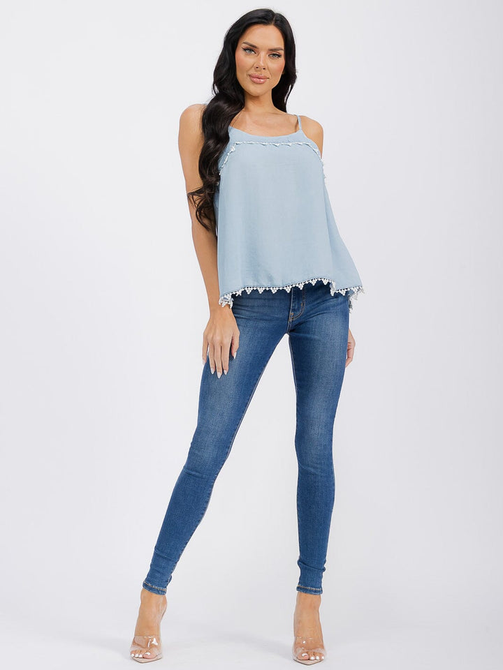 WOMEN'S SLEEVELESS TRIM DETAILED CHAMBRAY TANK TOP