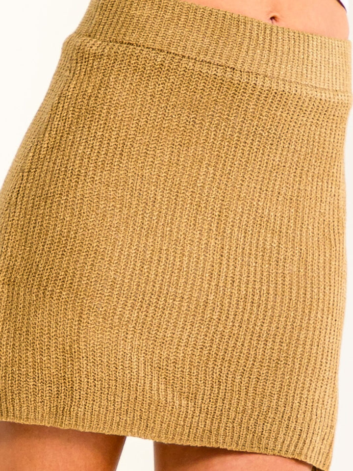 **********WOMEN'S ELASTIC WAIST KNIT MINI SKIRT