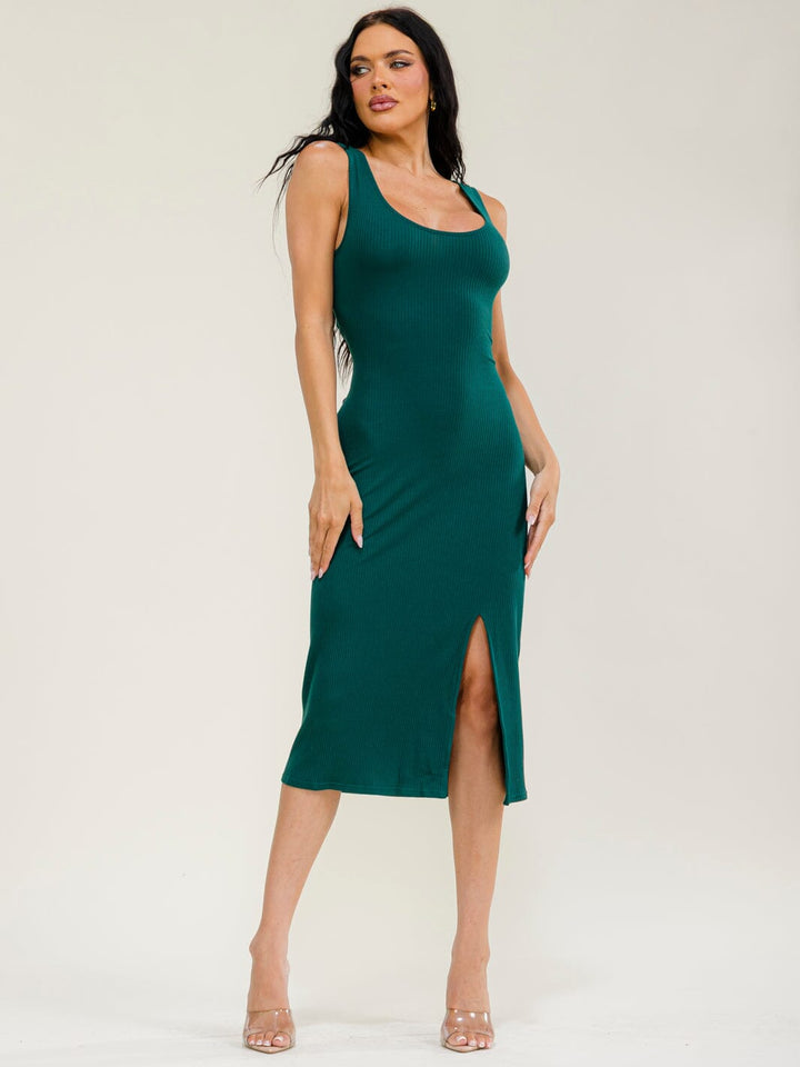 WOMEN'S SLEEVELESS FRONT SLIT OPEN BACK RIBBED MIDI DRESS