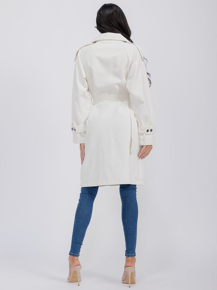 WOMEN'S LONG SLEEVE BUTTON CLOSURE FRONT POCKETS BELTED DENIM COAT