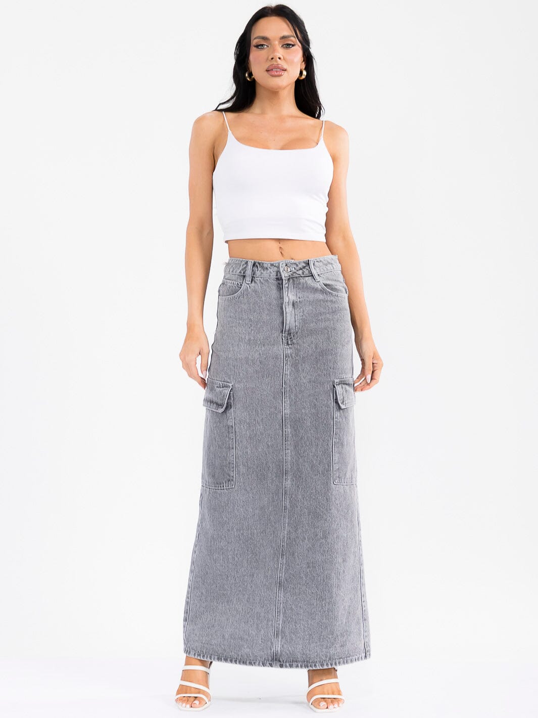 WOMEN'S BUTTON CLOSURE CARGO POCKETS WASHED DENIM MAXI SKIRT