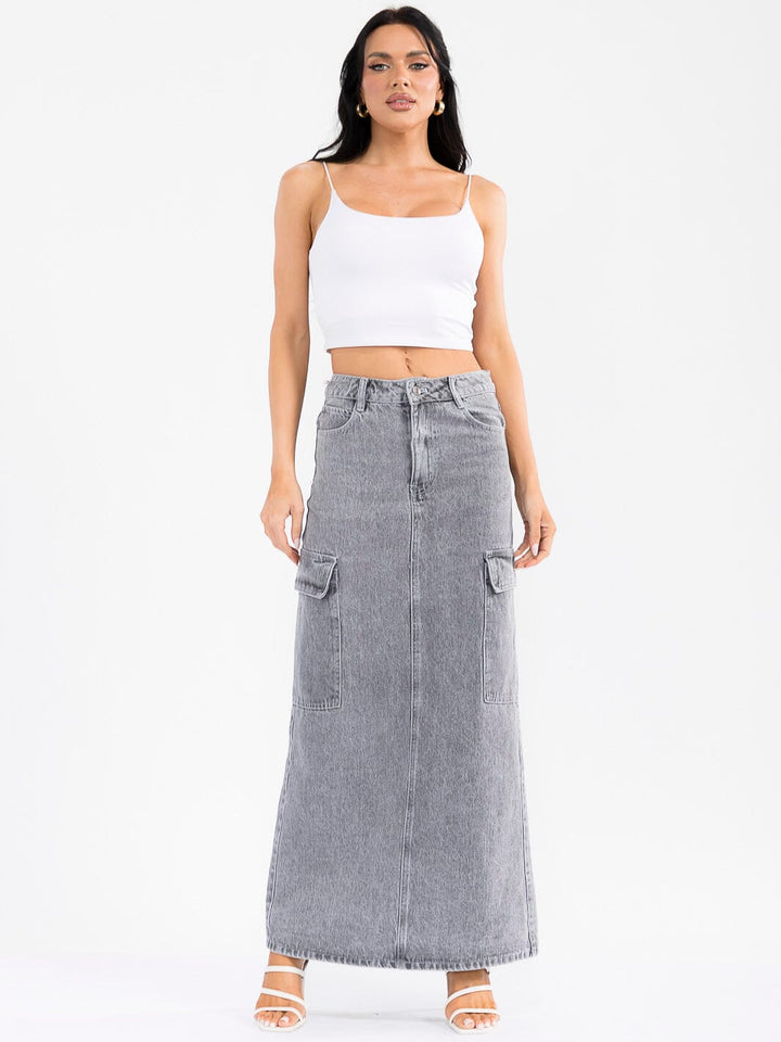 WOMEN'S BUTTON CLOSURE CARGO POCKETS WASHED DENIM MAXI SKIRT