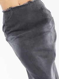 WOMEN'S ZIPPER CLOSURE WASHED DENIM MAXI SKIRT