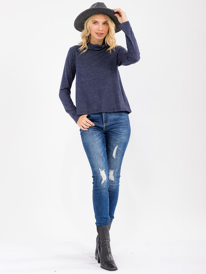 WOMEN'S LONG SLEEVE TURTLE NECK TOP