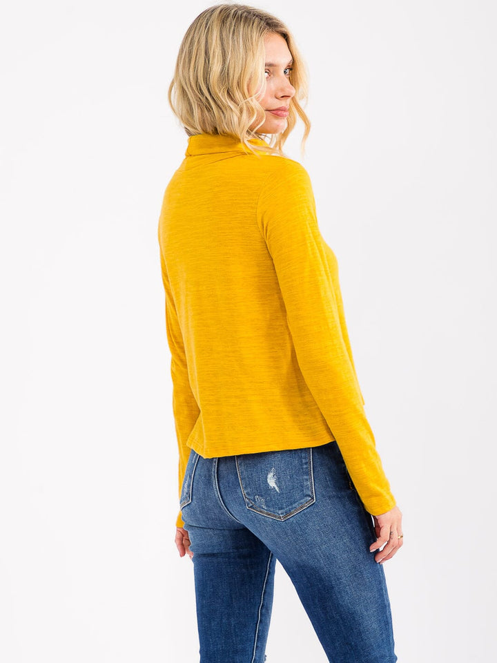 WOMEN'S LONG SLEEVE TURTLE NECK TOP