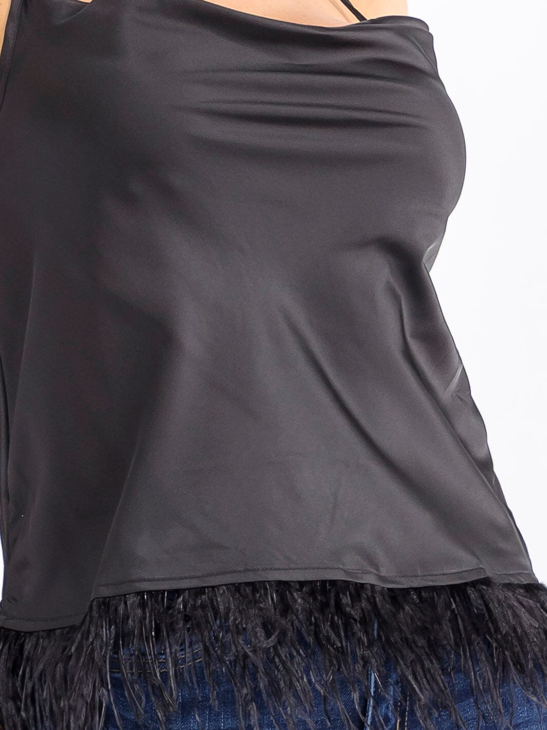 WOMEN'S SLEEVELESS OPEN BACK TRIM DETAILED TOP