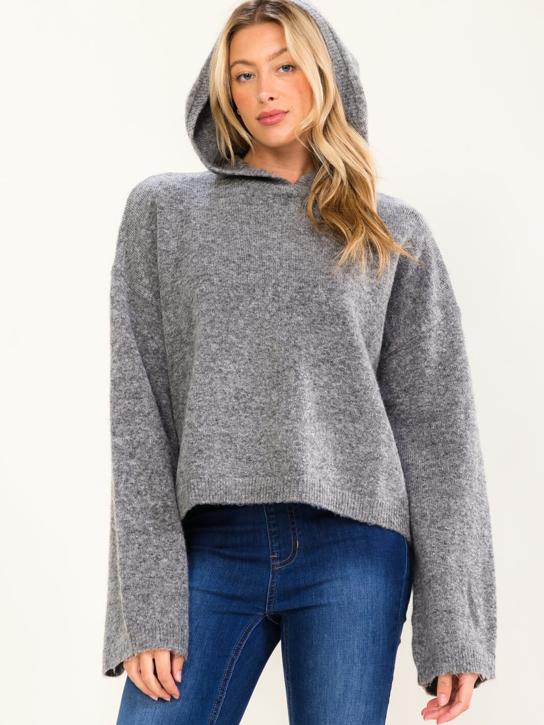 WOMEN'S LONG SLEEVE HOODED PULLOVER SWEATER