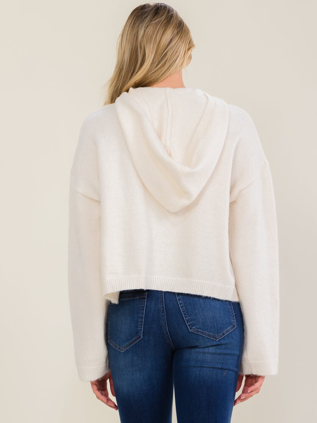WOMEN'S LONG SLEEVE HOODED PULLOVER SWEATER