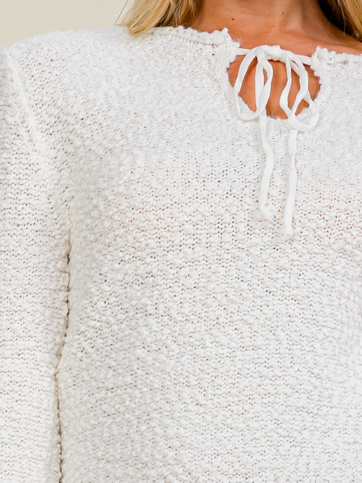 WOMEN'S LONG SLEEVE V-NECK PULLOVER SWEATER