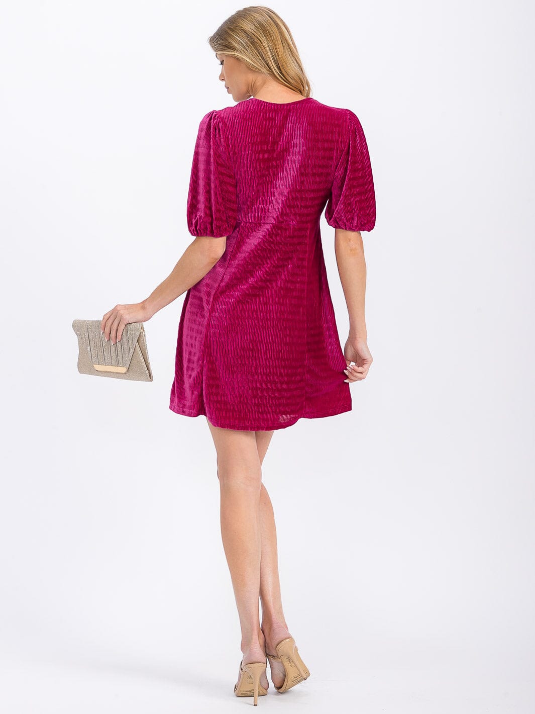 WOMEN'S SHORT SLEEVE V-NECK VELVET LOOSE FIT MINI DRESS