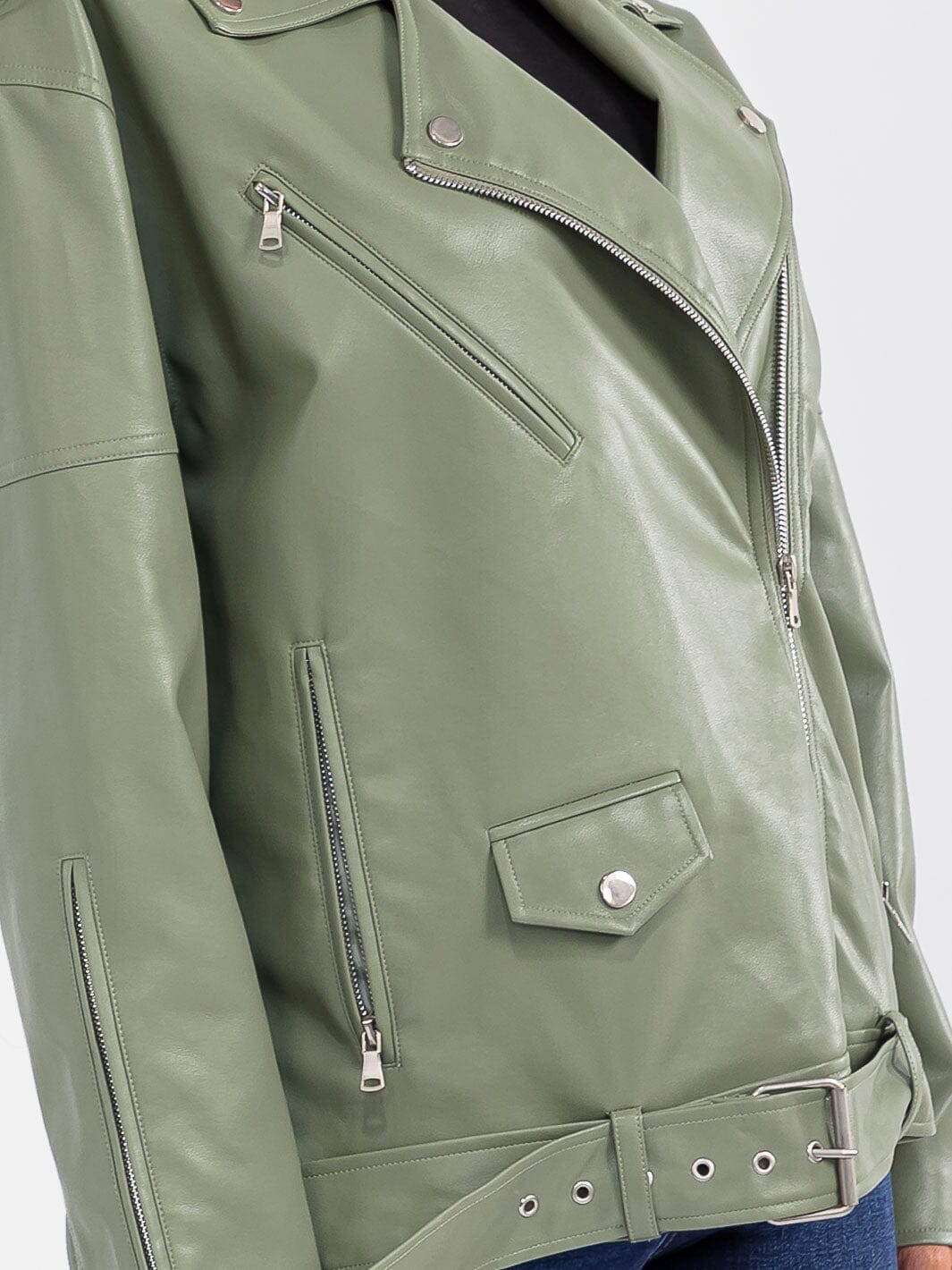WOMEN'S LONG SLEEVE BUTTON CLOSURE FRONT POCKETS PU PLEATHER BELTED JACKET