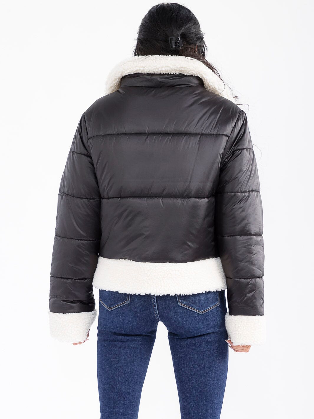 WOMEN'S LONG SLEEVE BUTTON CLOSURE FRONT POCKETS SHERPA PUFFER JACKET