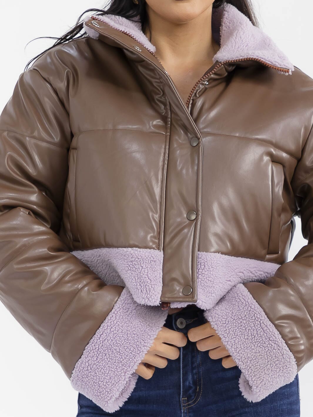 WOMEN'S LONG SLEEVE BUTTON CLOSURE FRONT POCKETS SHERPA PU PLEATHER JACKET