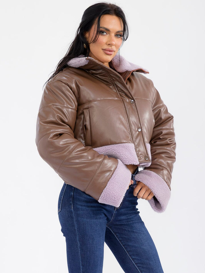 WOMEN'S LONG SLEEVE BUTTON CLOSURE FRONT POCKETS SHERPA PU PLEATHER JACKET