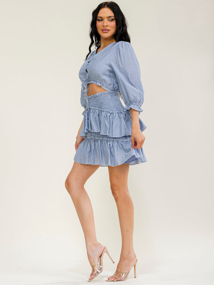 JUST ME WOMEN'S 3/4 SLEEVES CUT OUT SMOCK PLAID MINI DRESS