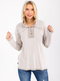 WOMEN'S LONG SLEEVE BUTTON UP HOODED TOP