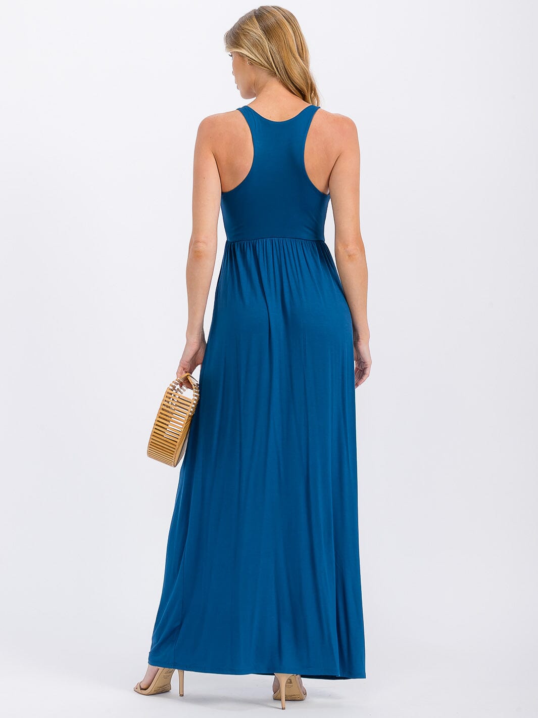 WOMEN'S SLEEVELESS ELASTIC WAIST FRONT POCKETS MAXI DRESS