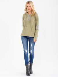 WOMEN'S LONG SLEEVE BUTTON UP HOODED TOP
