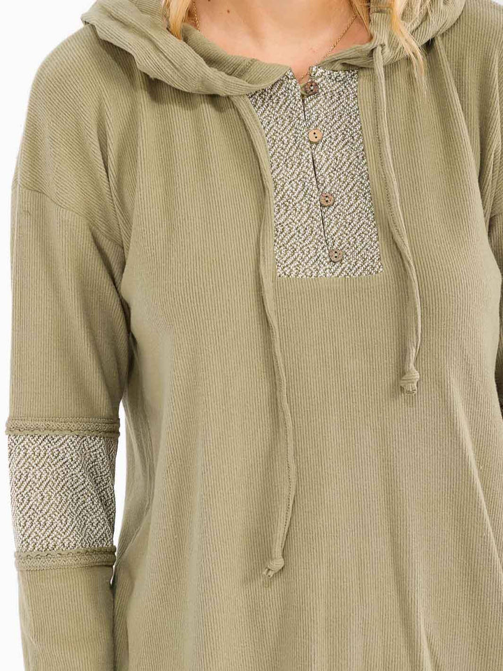 WOMEN'S LONG SLEEVE BUTTON UP HOODED TOP