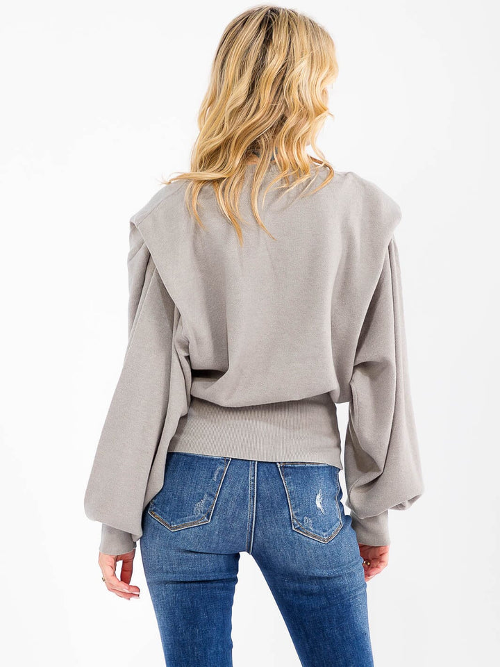 WOMEN'S LONG DETAILED SLEEVE SOLID PULLOVER SWEATER