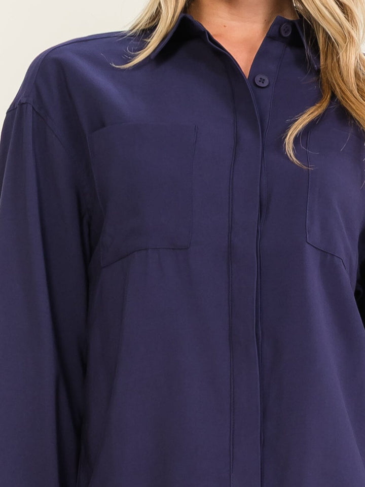 WOMEN'S LONG SLEEVE BUTTON UP FRONT POCKETS BLOUSE