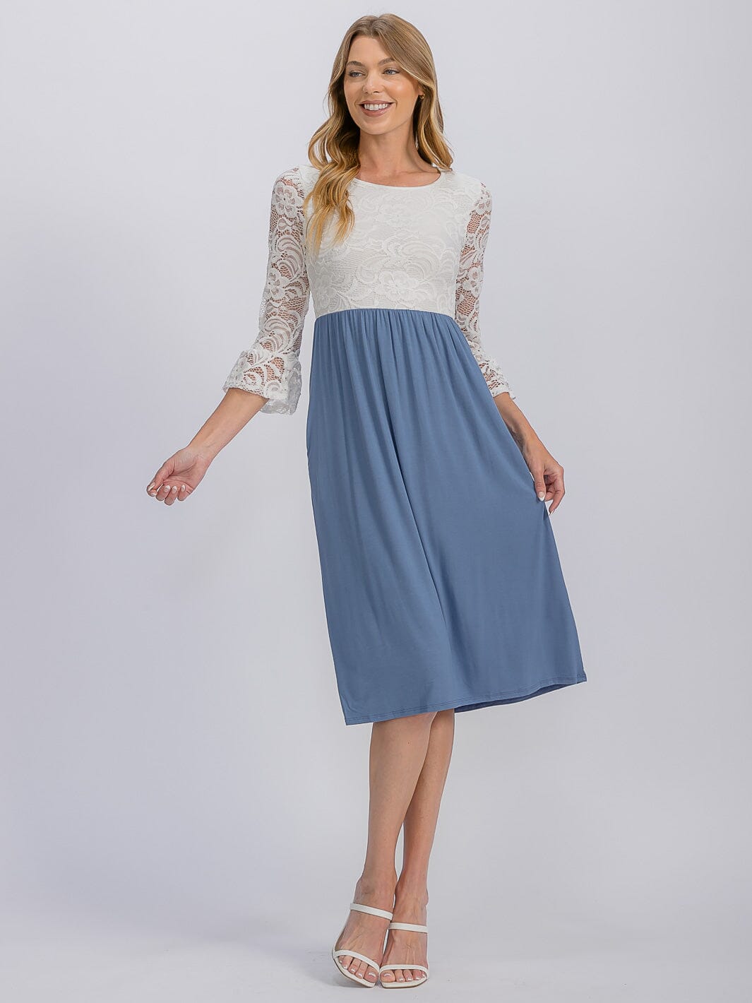 WOMEN'S 3/4 SLEEVE FRONT POCKET LACE CONTRAST DETAILED MIDI DRESS WOMEN'S 3/4 SLEEVE FRONT POCKET LACE CONTRAST DETAILED MIDI DRESS