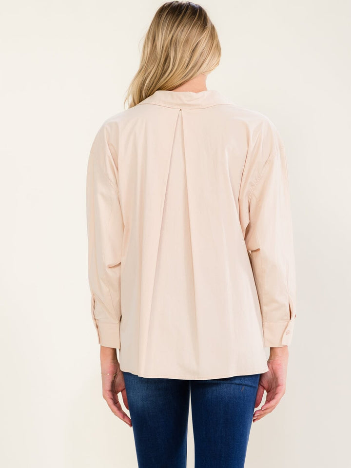 WOMEN'S LONG SLEEVE BUTTON UP FRONT POCKET COLLAR BLOUSE