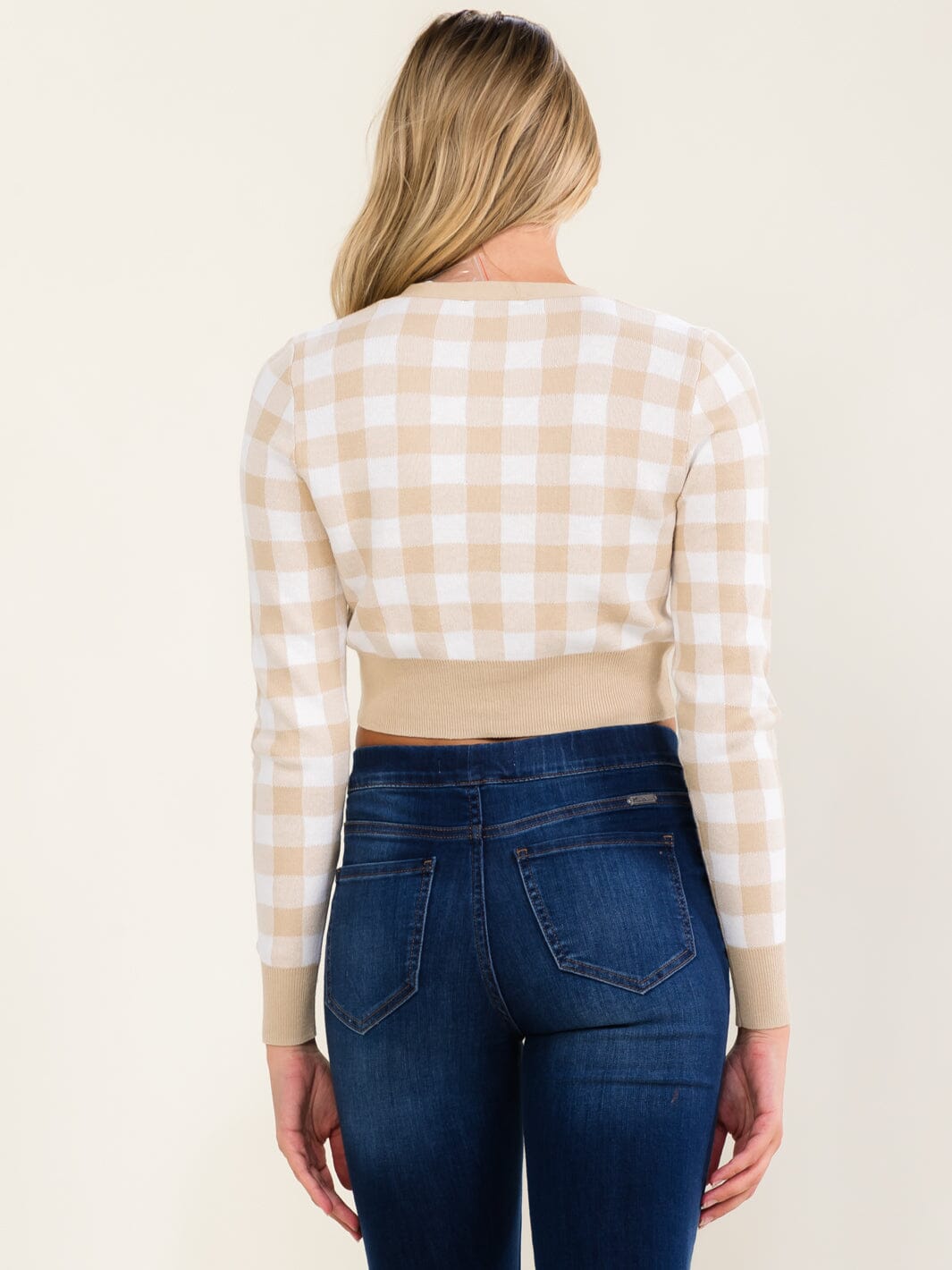 WOMEN'S LONG SLEEVE V-NECK BUTTON UP CROP SWEATER