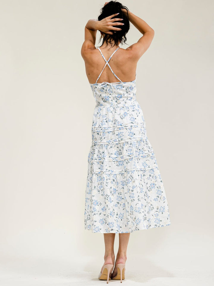 JUST ME WOMEN'S SLEEVELESS V-NECK OPEN BACK TIERED FLORAL MAXI DRESS