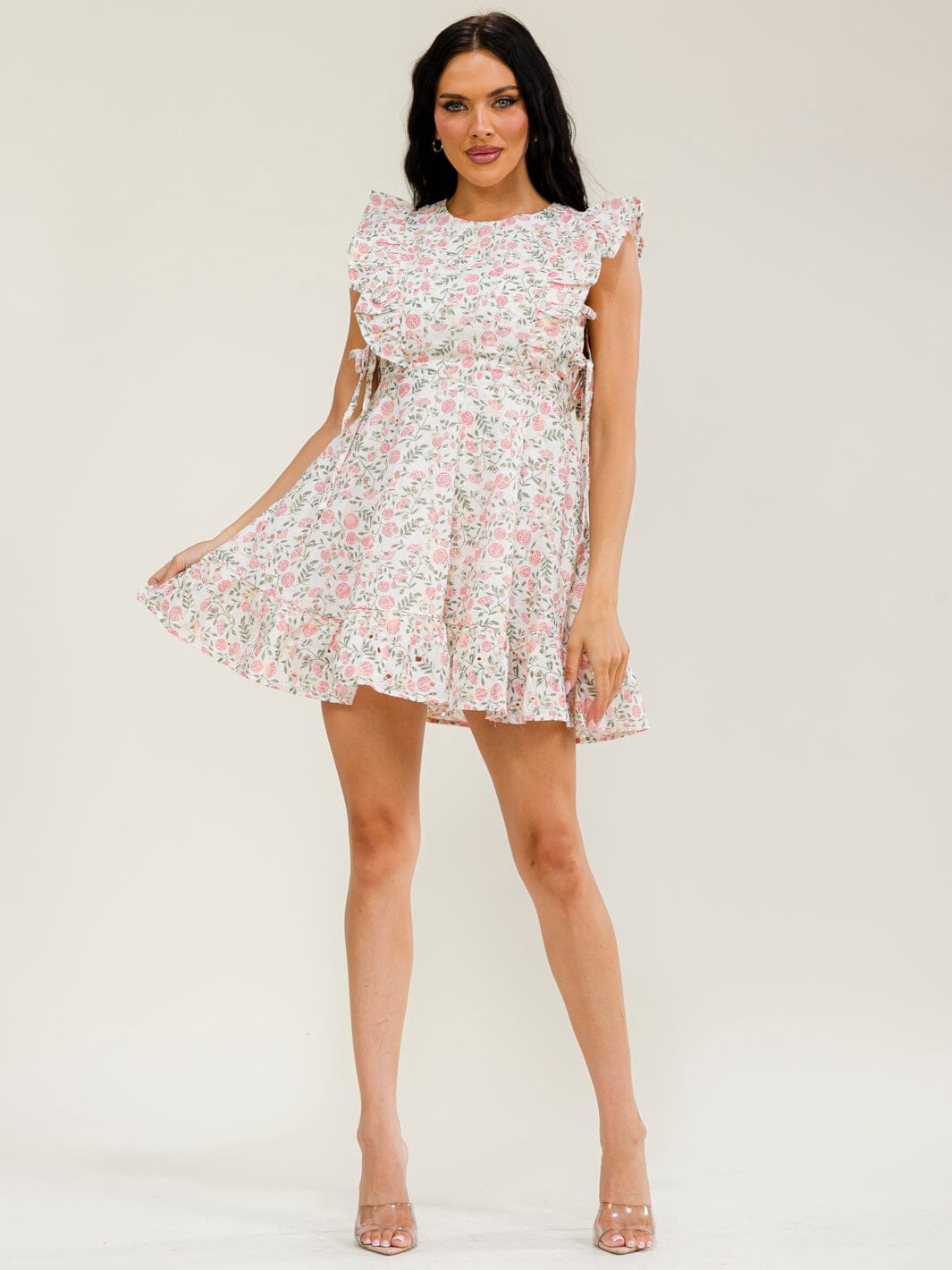 JUST ME WOMEN'S RUFFLE SLEEVE FRONT POCKETS EYELET FLORAL MINI DRESS