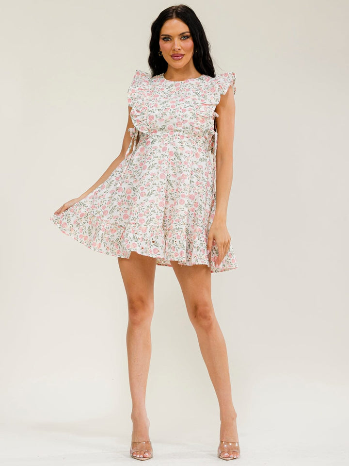 JUST ME WOMEN'S RUFFLE SLEEVE FRONT POCKETS EYELET FLORAL MINI DRESS
