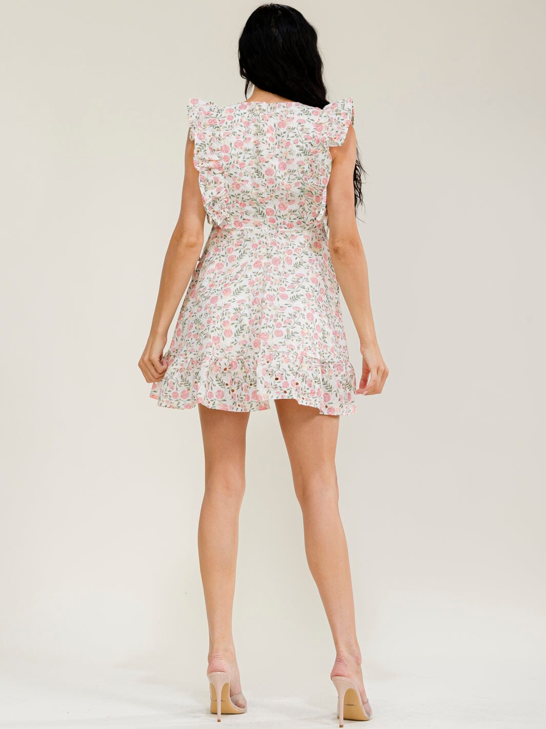 JUST ME WOMEN'S RUFFLE SLEEVE FRONT POCKETS EYELET FLORAL MINI DRESS