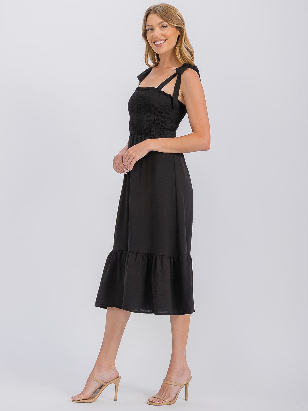 WOMEN'S SLEEVELESS ADJUSTABLE STRAPS SMOCK RUFFLE BOTTOM HEM MIDI DRESS