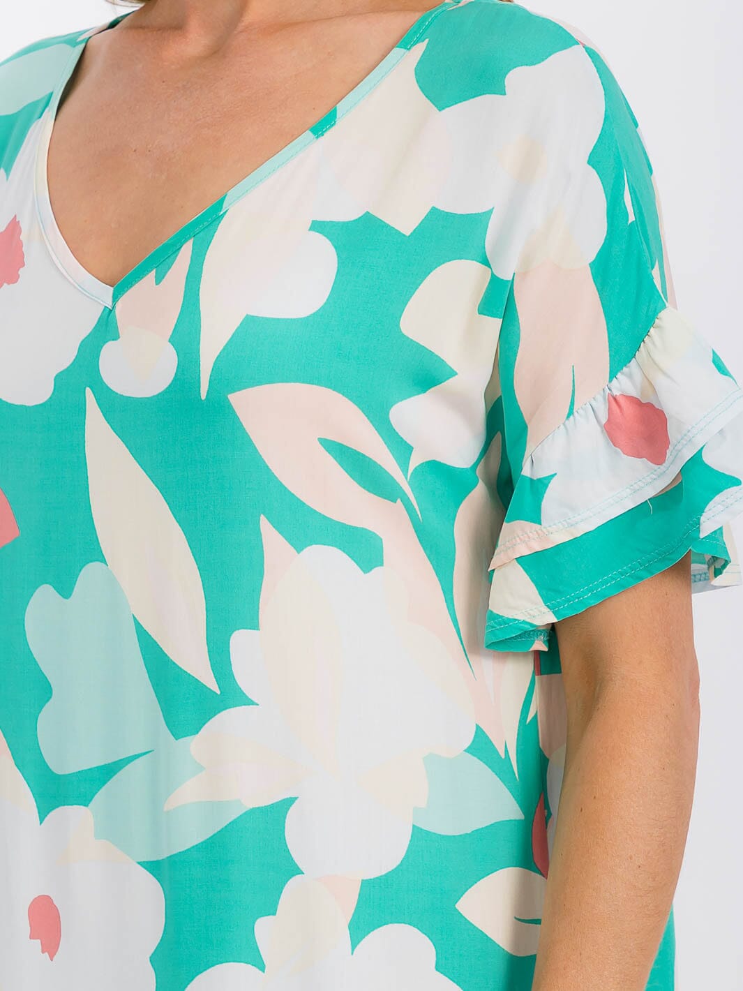 WOMEN'S SHORT SLEEVE V-NECK LOOSE FIT FLORAL MAXI DRESS