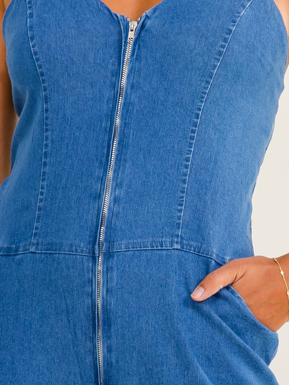 WOMEN'S SLEEVELESS HALTER NECK ZIP UP POCKETS SMOCK WIDE LEG STRETCH DENIM JUMPSUIT