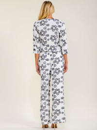 WOMEN'S 3/4 SLEEVES BUTTON UP BLOUSE & ELASTIC WAIST POCKETS STRAIGHT LEG PANTS FLORAL STITCHED 2PC. SET