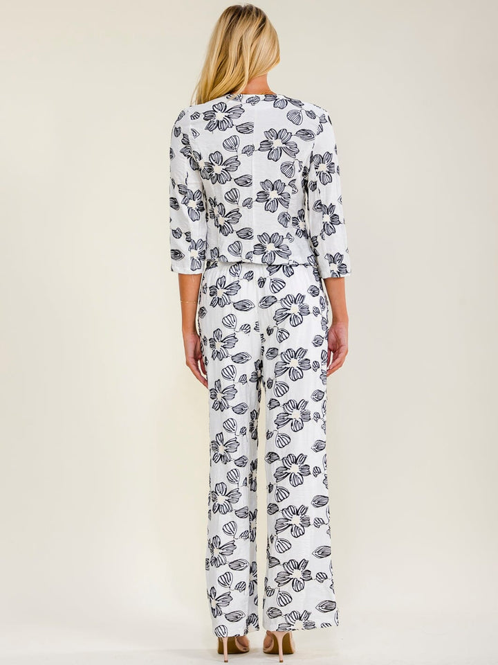 WOMEN'S 3/4 SLEEVES BUTTON UP BLOUSE & ELASTIC WAIST POCKETS STRAIGHT LEG PANTS FLORAL STITCHED 2PC. SET