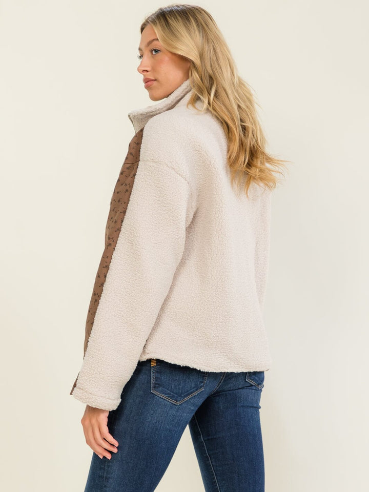 WOMEN'S LONG SLEEVE ZIPPER CLOSURE DENIM SHERPA CONTRAST JACKETS