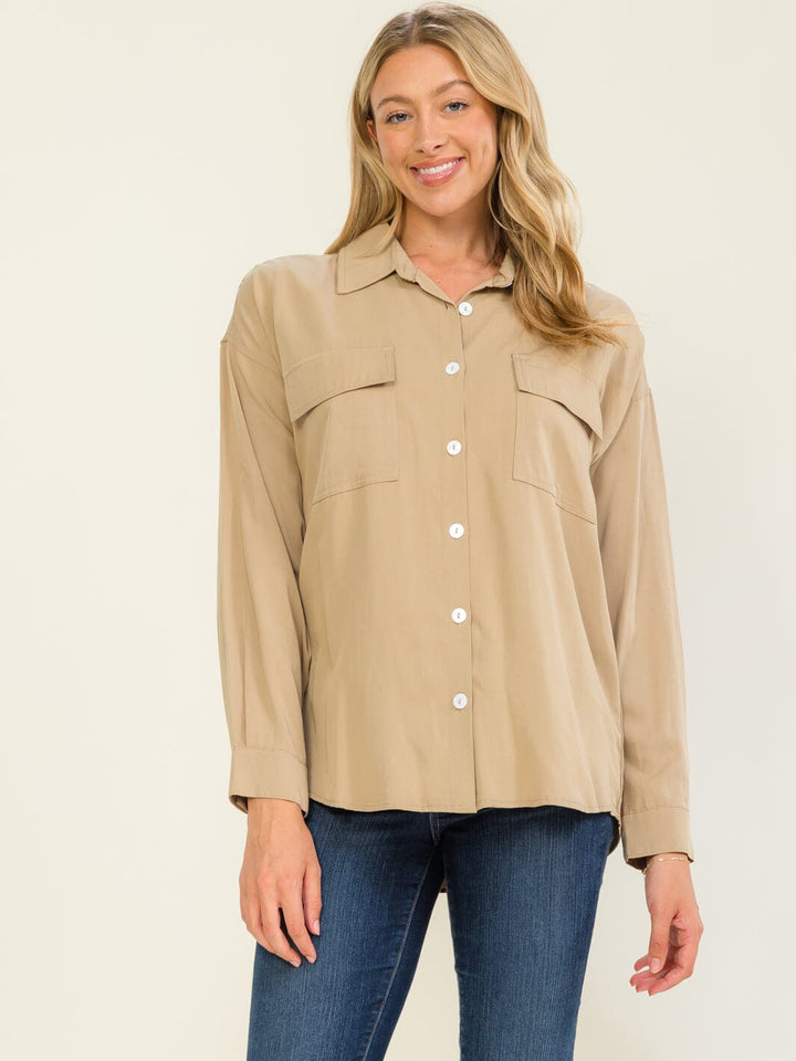 WOMEN'S LONG SLEEVE BUTTON UP FRONT POCKETS TOP
