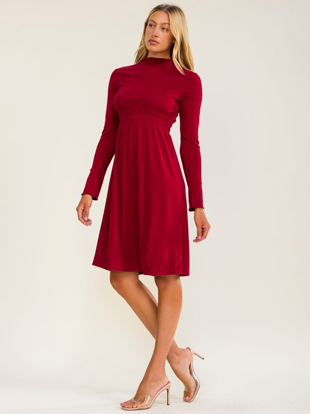 WOMEN'S LONG SLEEVE ELASTIC WAIST SOLID MINI DRESS