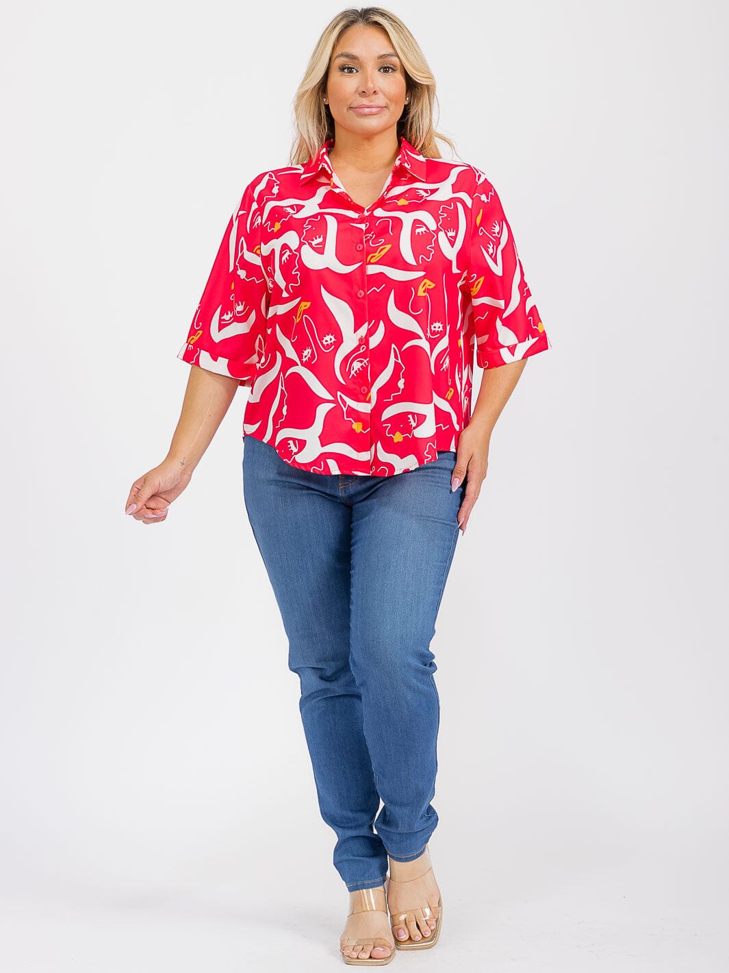 PLUS SIZE SHORT SLEEVE BUTTON UP GRAPHIC HIGH-LOW BLOUSE