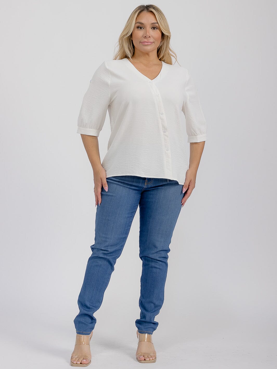 PLUS SIZE SHORT SLEEVE V-NECK BUTTONS DETAILED HIGH-LOW BLOUSE