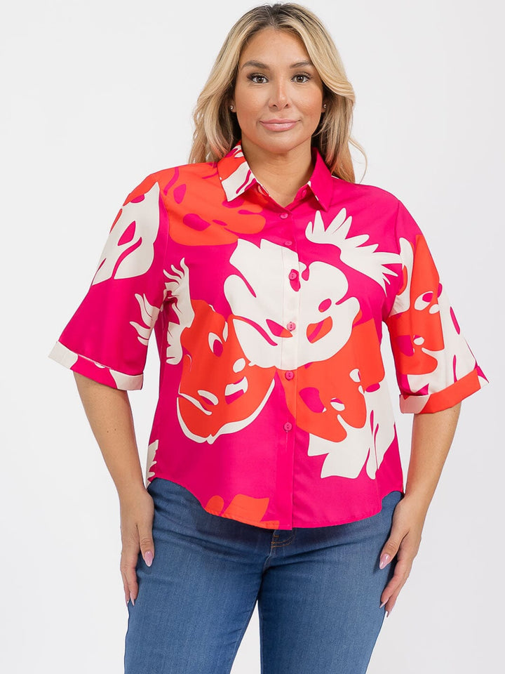 PLUS SIZE SHORT SLEEVE BUTTON UP GRAPHIC HIGH-LOW BLOUSE